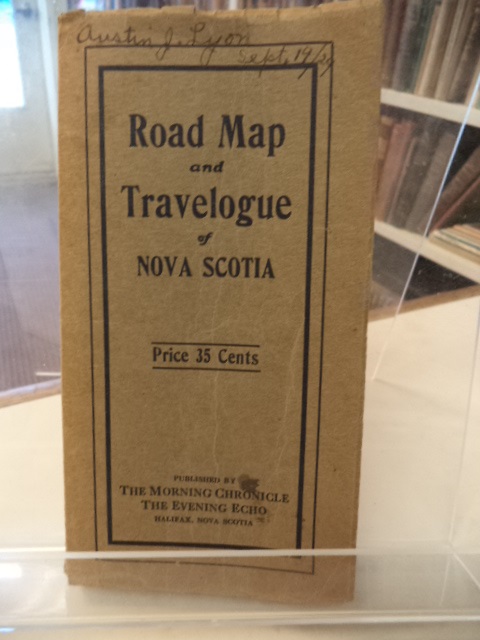 Image for The Morning Chronicle and Evening Echo Gazetteer and Road Map of Nova Scotia : a complete travelogue. With a description of the cities, towns and villages; the various trail markings, distances from place to place - also a guide to the fishing and hunting
